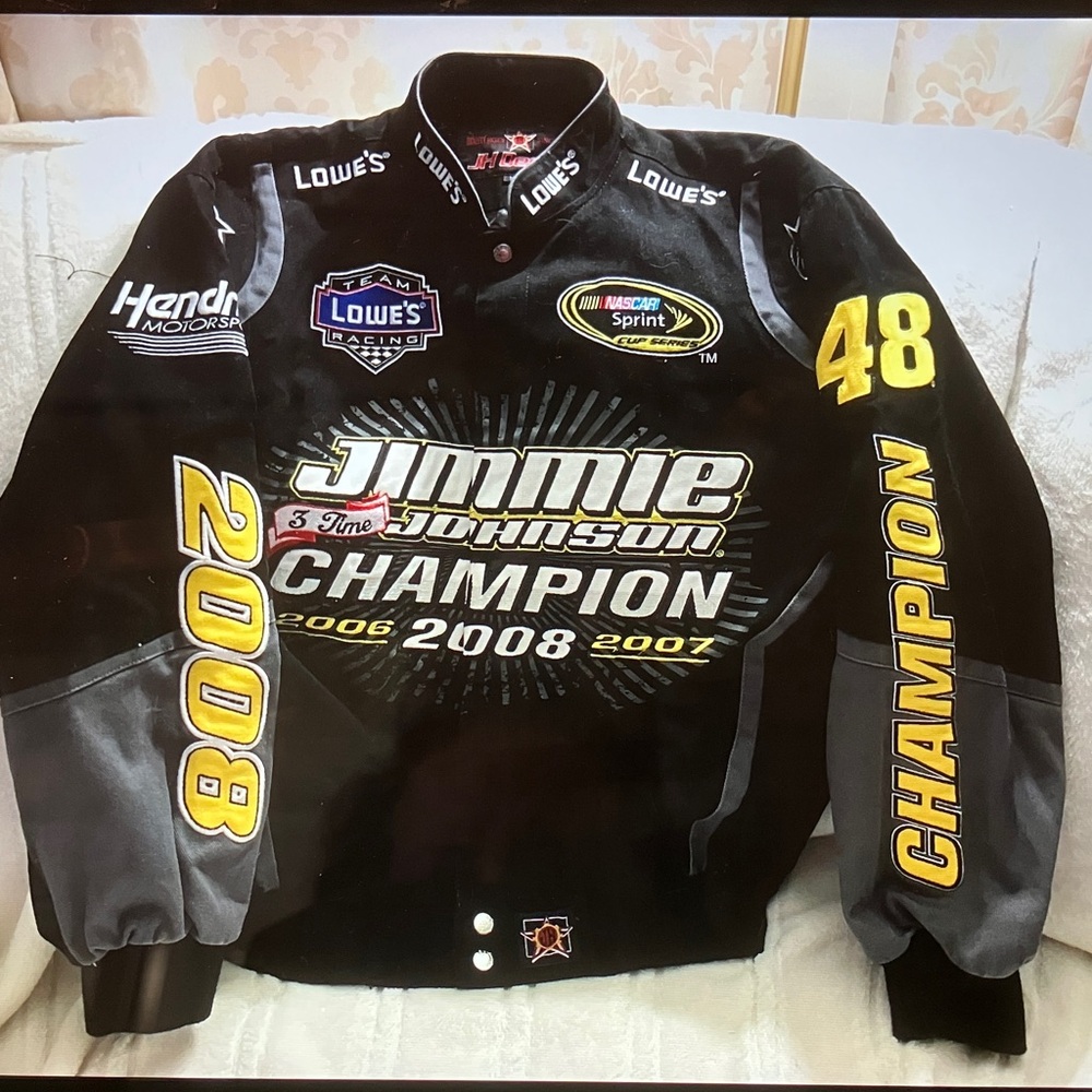Jimmie Johnson 3-peat Champion Black Bomber Jacket Tagged size S, but fits L